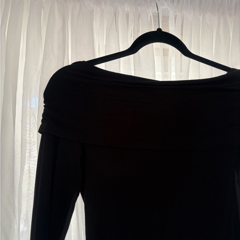 SHEIN Black Off-Shoulder Long Sleeve Top